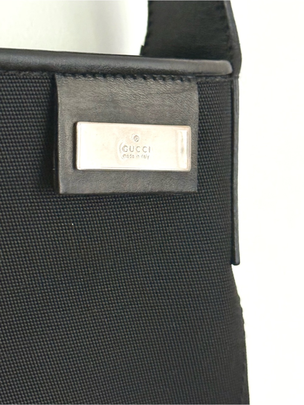 Gucci Black Crossbody Bag with Silver Logo Plate excellent condition - Picture 10 of 16